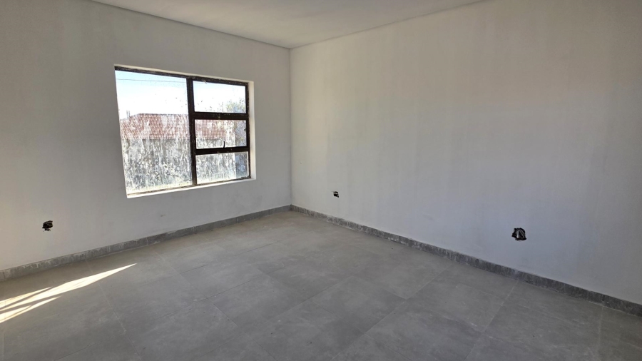 3 Bedroom Property for Sale in Ifafi North West
